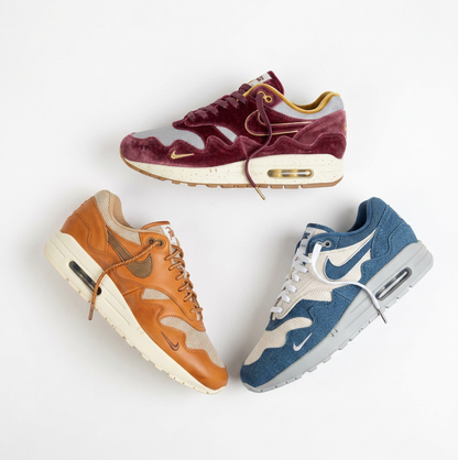 NIKE SNEAKER MYSTERY BOX