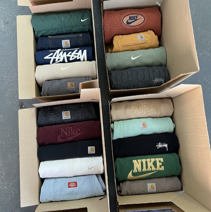 THE MYSTERY VINTAGE BOX